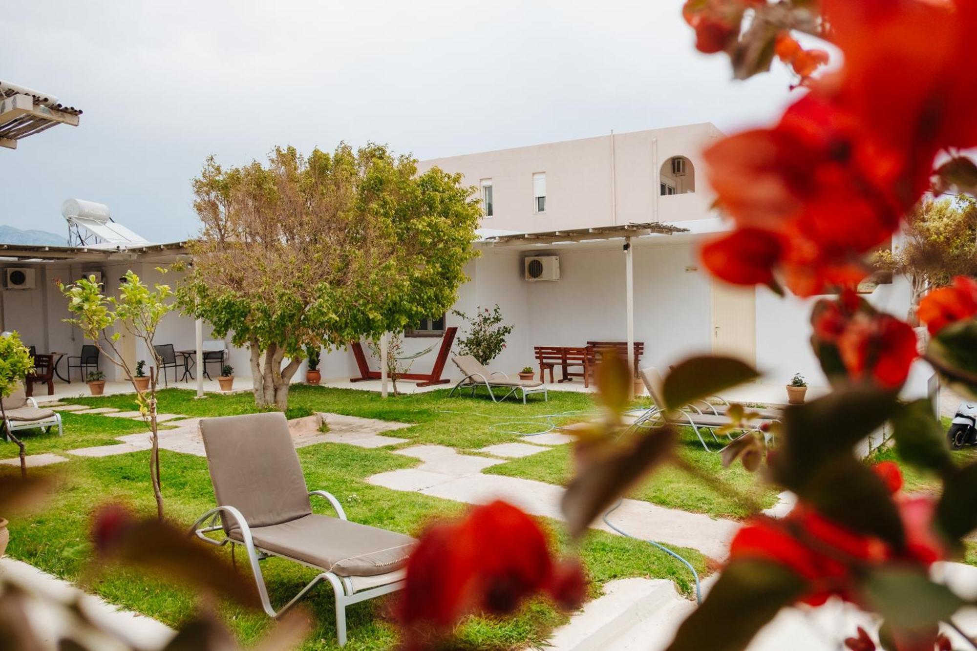 Finikas Apartments Plakias Ngoại thất bức ảnh