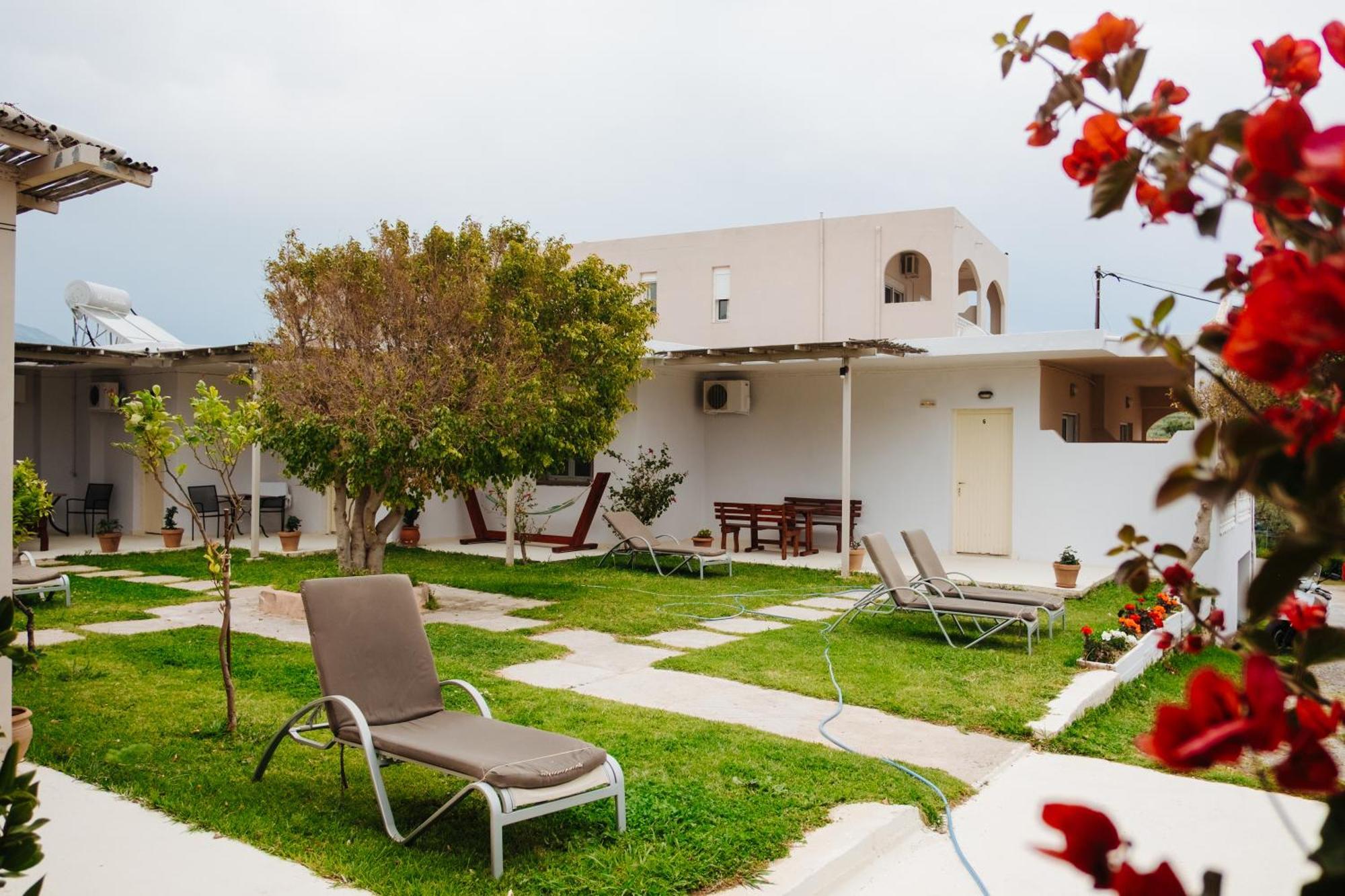 Finikas Apartments Plakias Ngoại thất bức ảnh
