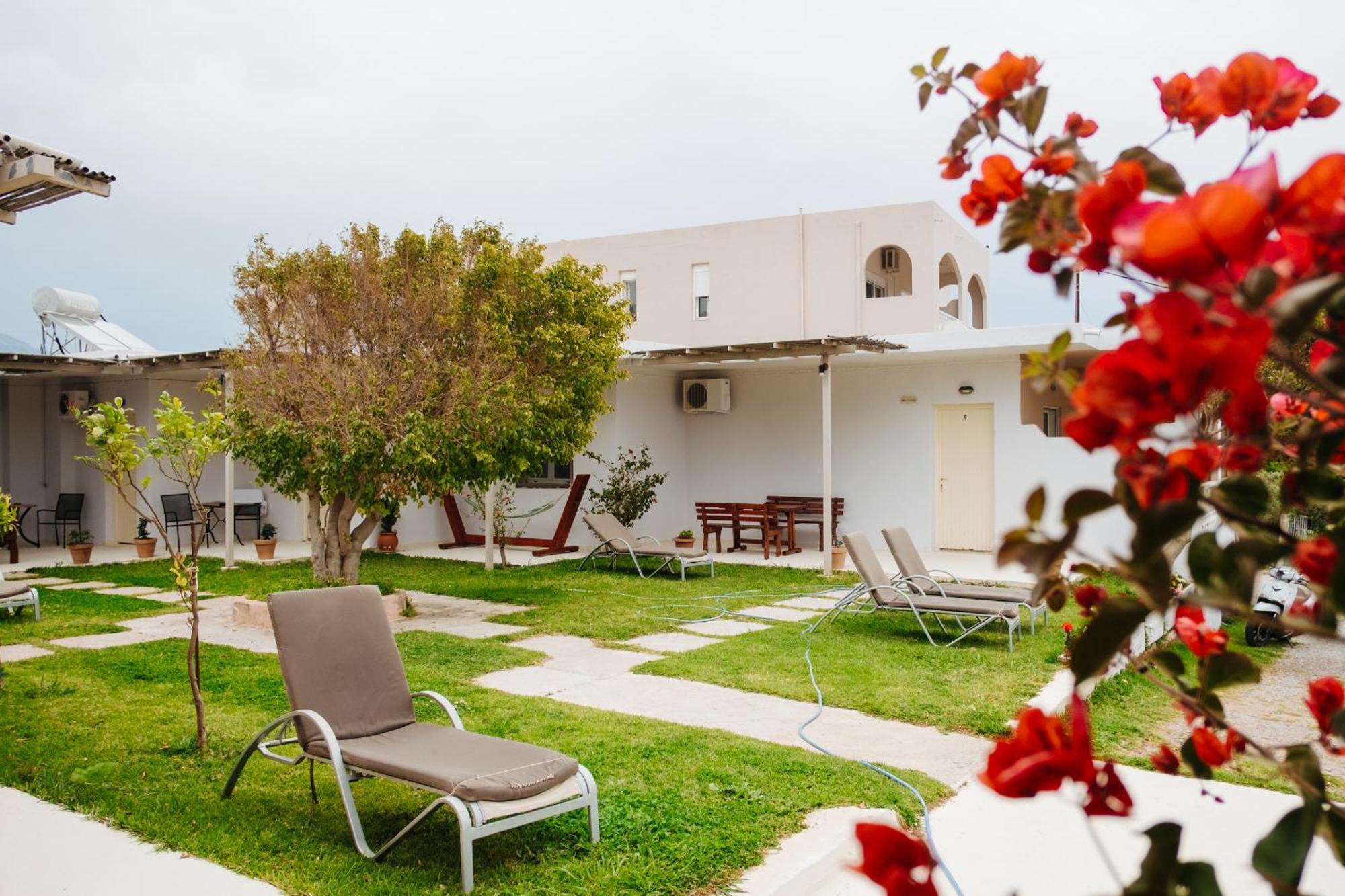 Finikas Apartments Plakias Ngoại thất bức ảnh