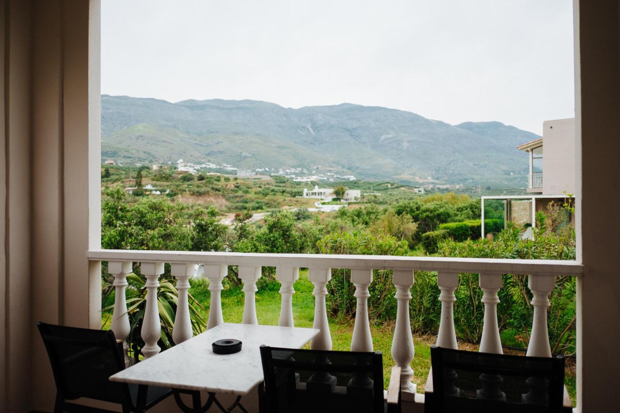 Finikas Apartments Plakias Ngoại thất bức ảnh