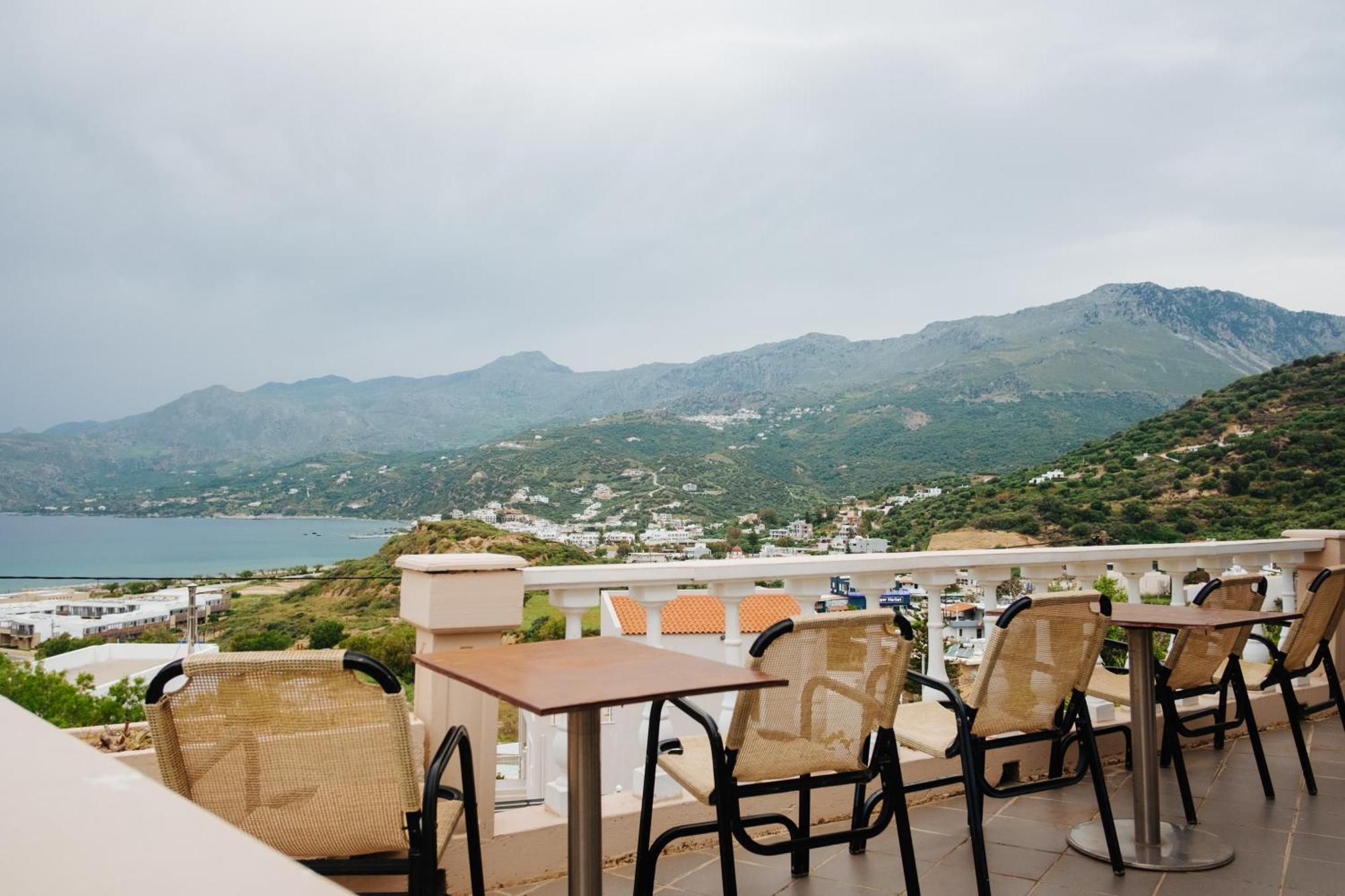 Finikas Apartments Plakias Ngoại thất bức ảnh