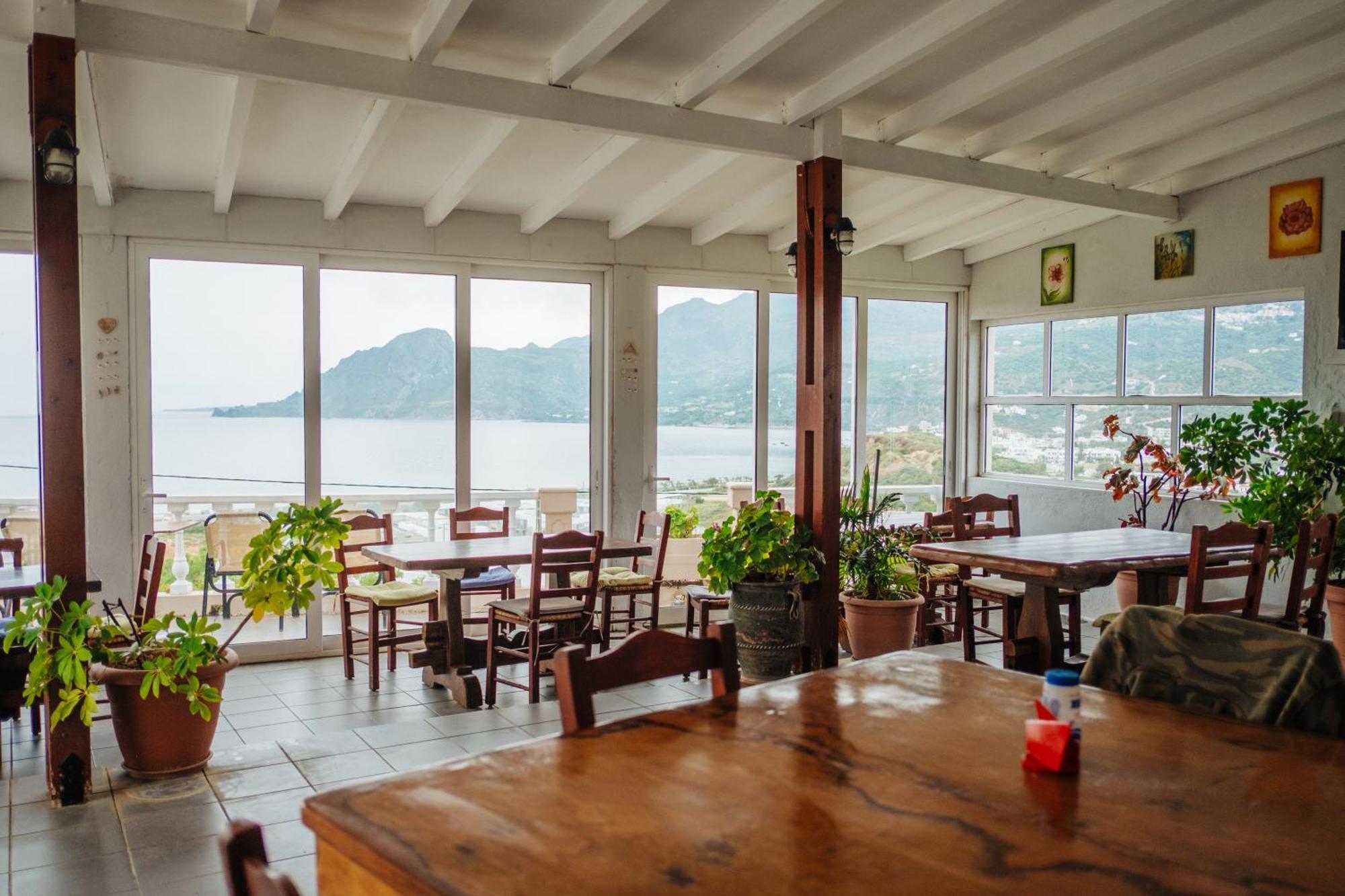 Finikas Apartments Plakias Ngoại thất bức ảnh