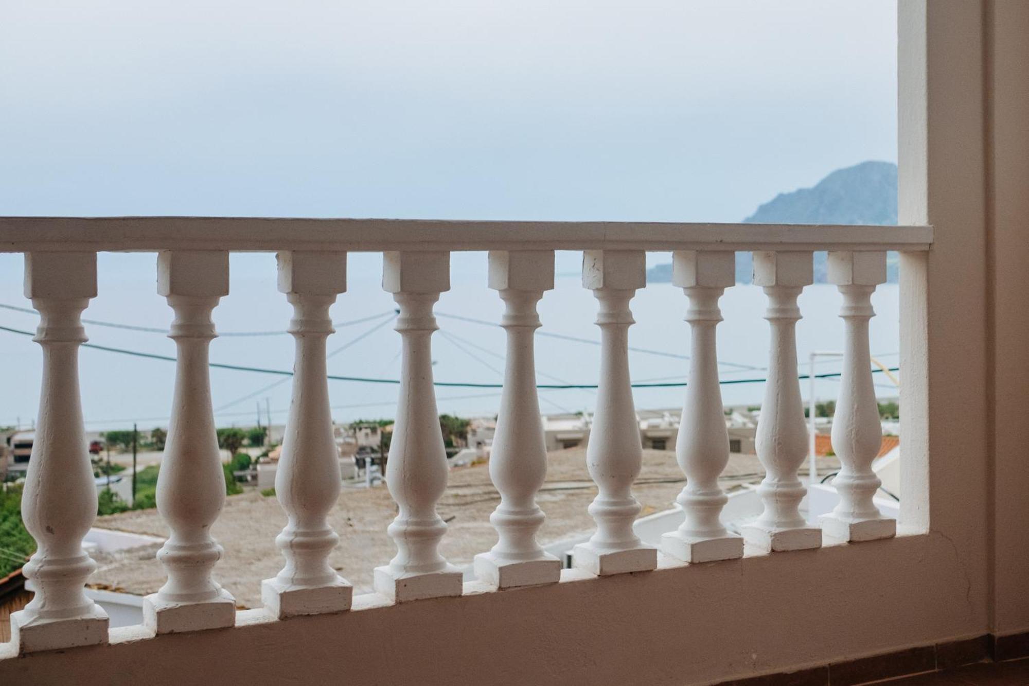 Finikas Apartments Plakias Ngoại thất bức ảnh