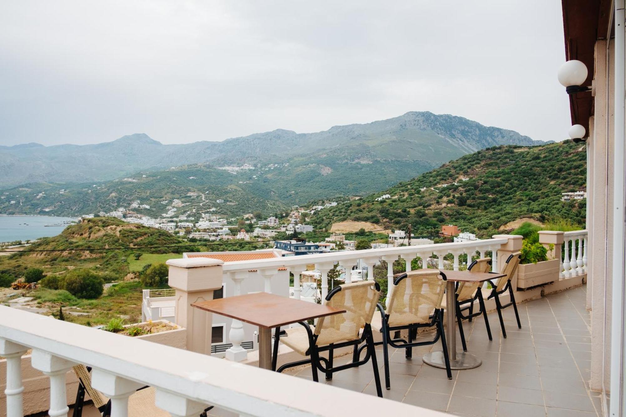 Finikas Apartments Plakias Ngoại thất bức ảnh