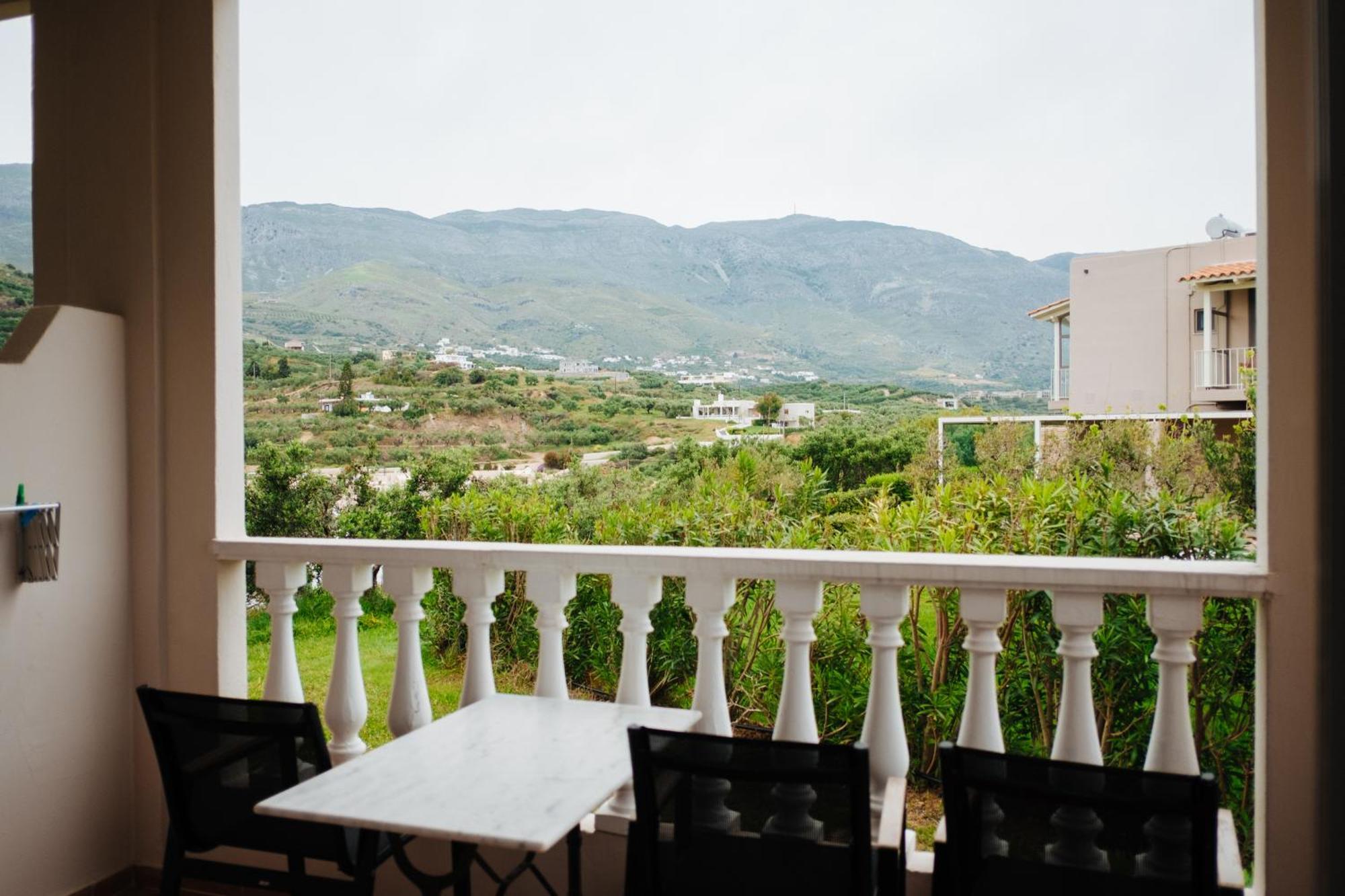 Finikas Apartments Plakias Ngoại thất bức ảnh