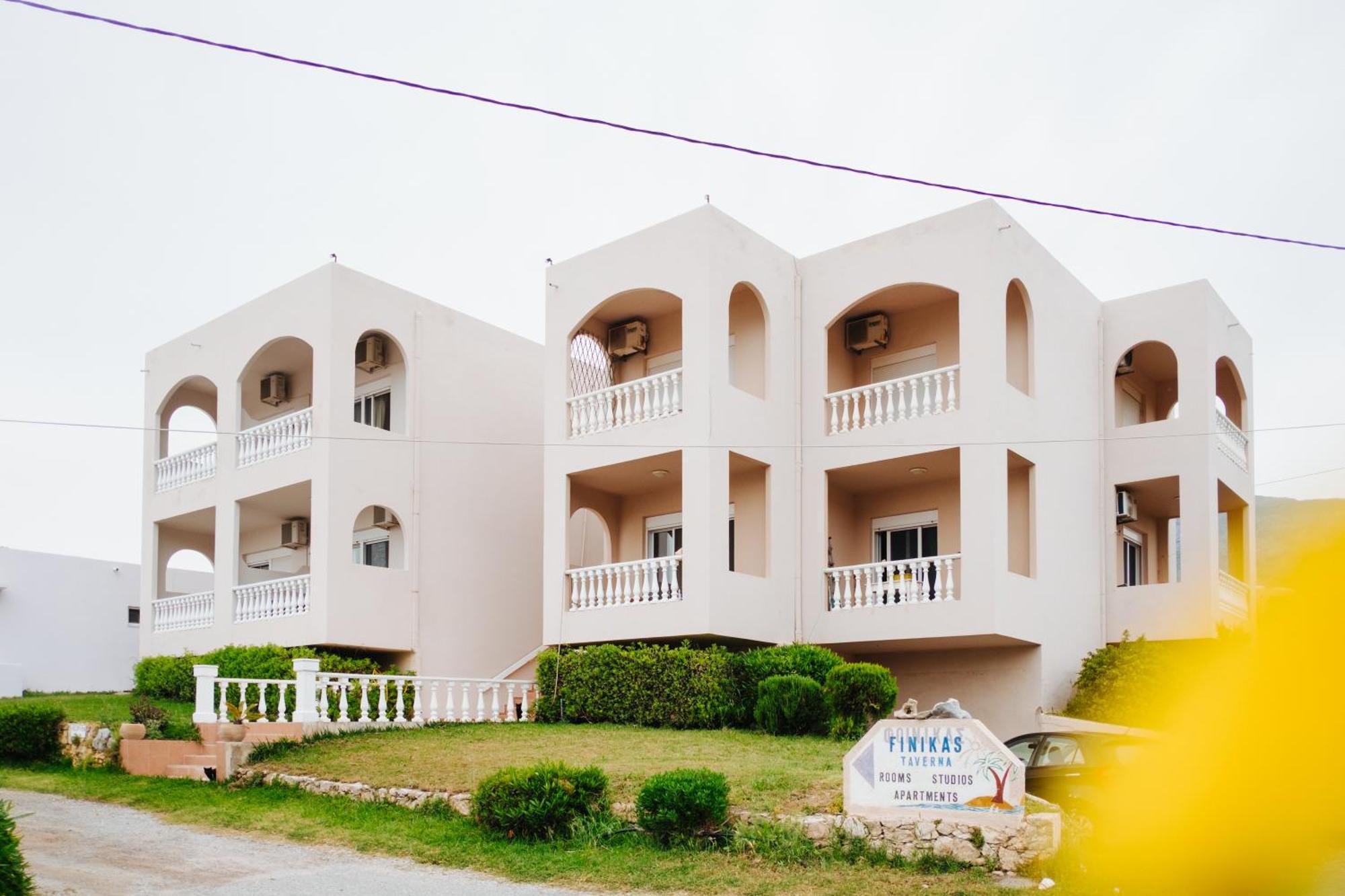 Finikas Apartments Plakias Ngoại thất bức ảnh