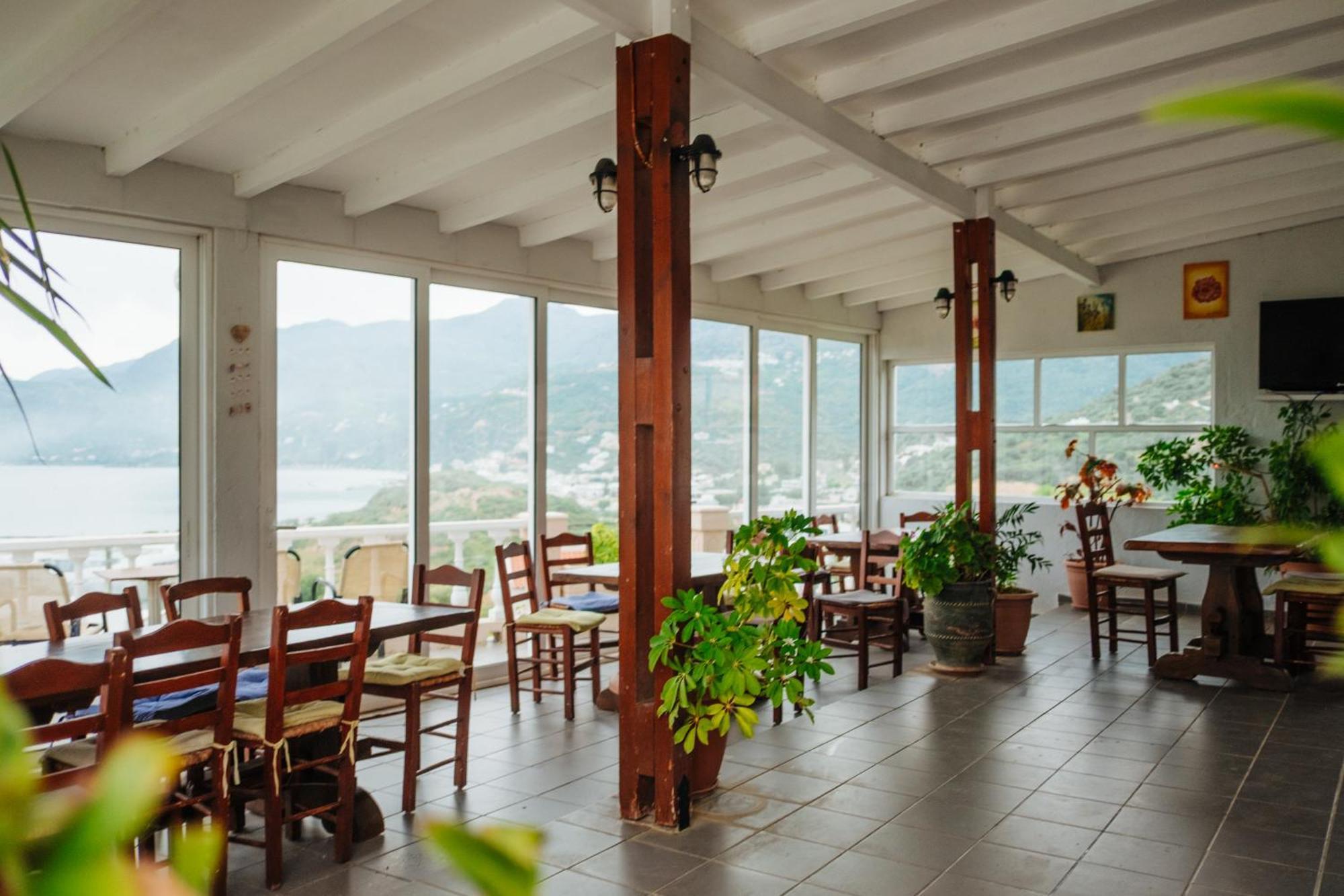Finikas Apartments Plakias Ngoại thất bức ảnh