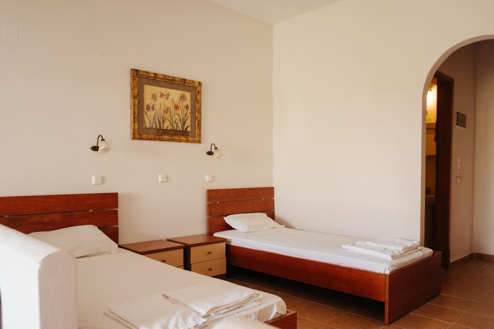 Finikas Apartments Plakias Ngoại thất bức ảnh