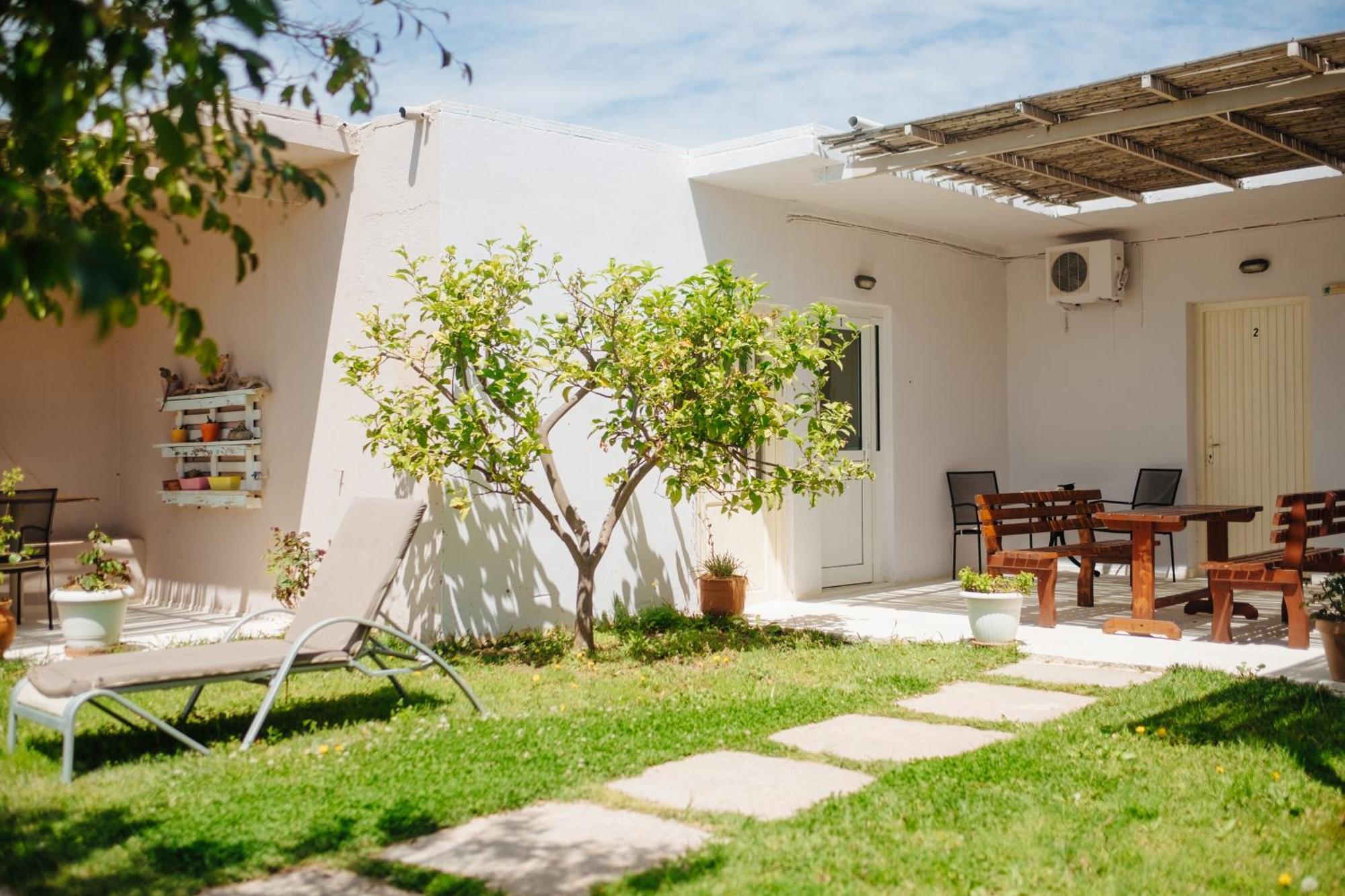 Finikas Apartments Plakias Ngoại thất bức ảnh