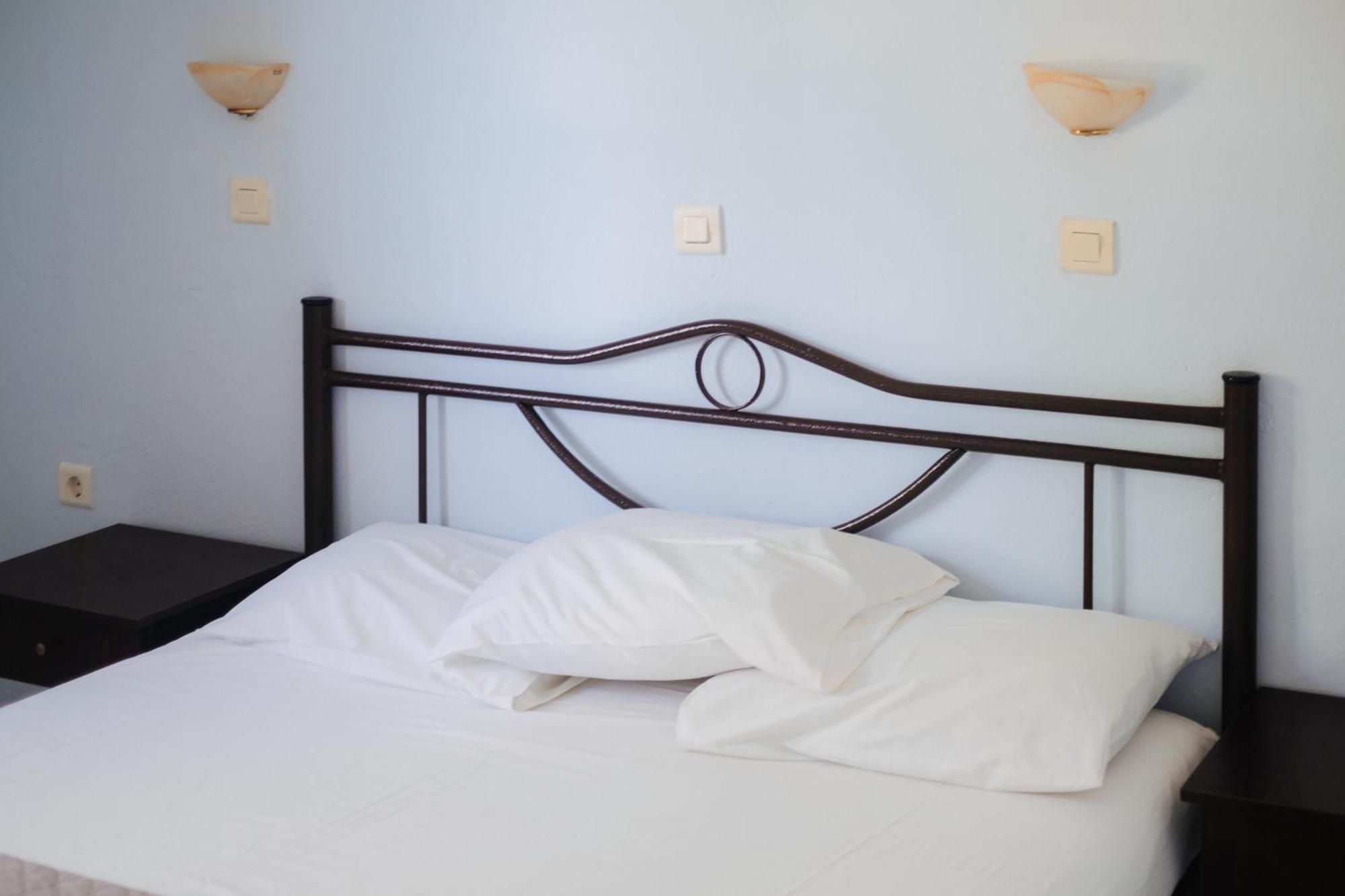 Finikas Apartments Plakias Ngoại thất bức ảnh